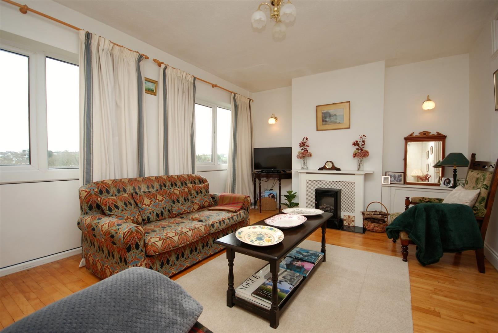 Geraints Way, Cowbridge, Vale of Glamorgan, CF71 7AY
